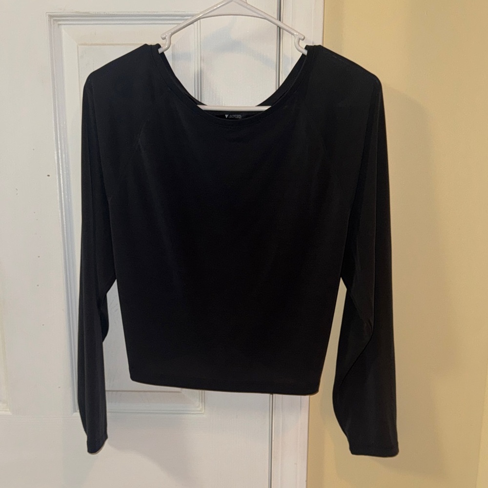 Victorias secret, long sleeve on point dark gray shirt that ties in back size:sm